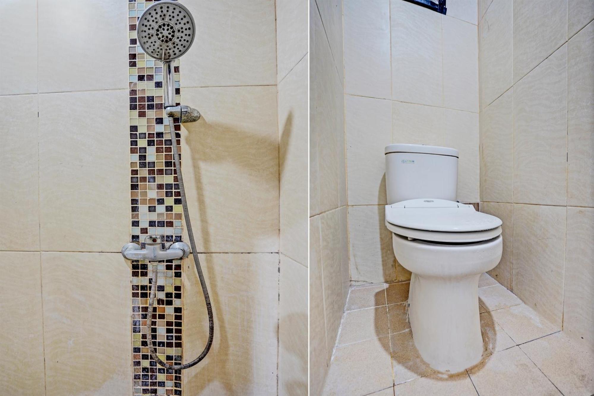 Oyo 93112 Garden Homestay 3 Merlion Surabaya Eksteriør billede
